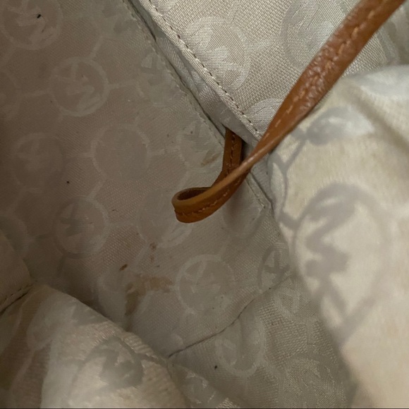 Grayson Satchel | Michael Kors - Picture 14 of 16